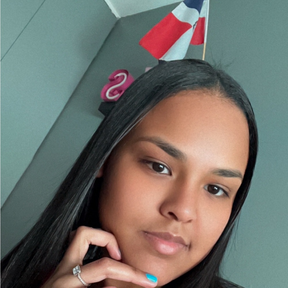 Meet your Posher, Marisely